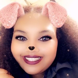 Meet your Posher, Deaja